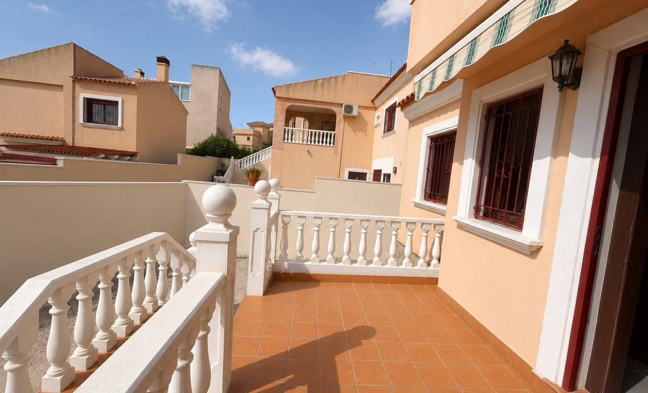 Wederverkoop - Villa - Villamartín