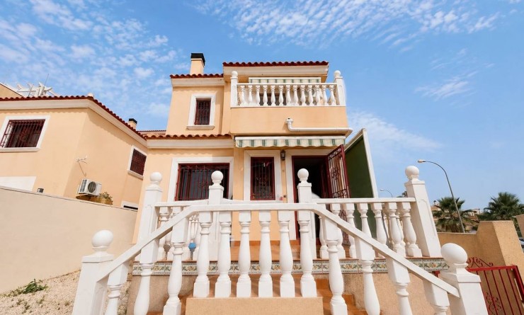 Wederverkoop - Villa - Villamartín