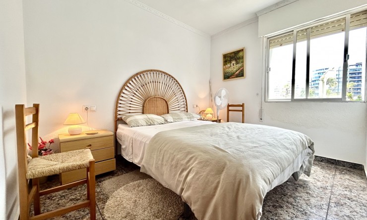 Revente - Appartement - Punta Prima