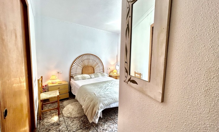Revente - Appartement - Punta Prima