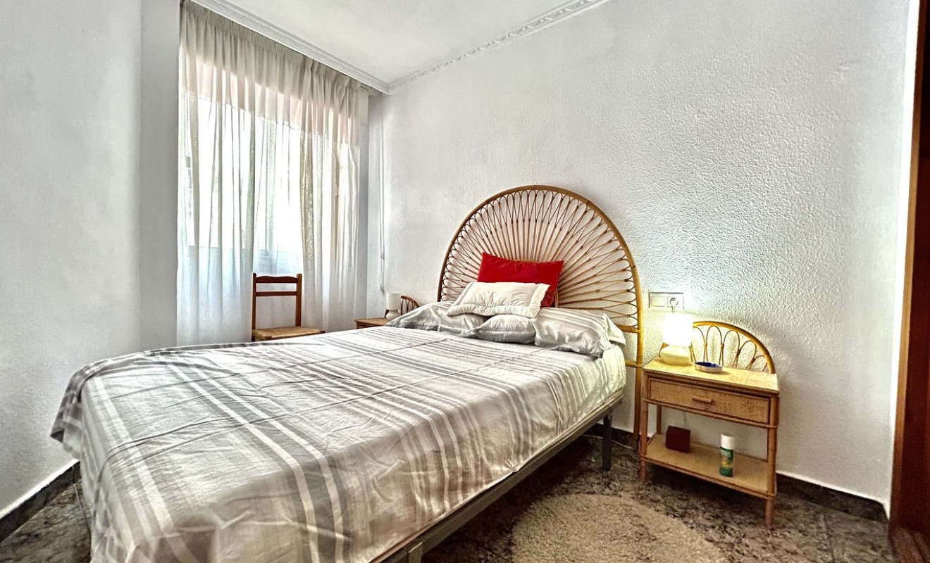 Revente - Appartement - Punta Prima