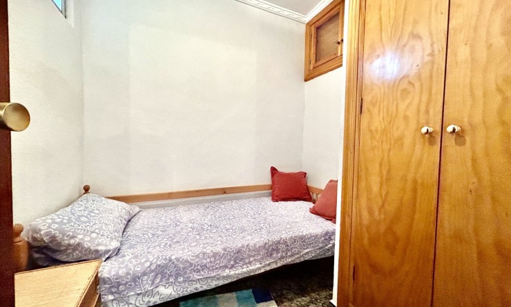 Revente - Appartement - Punta Prima