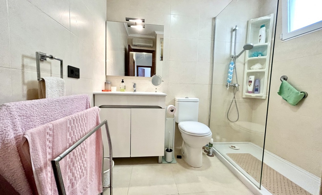 Revente - Appartement - Punta Prima