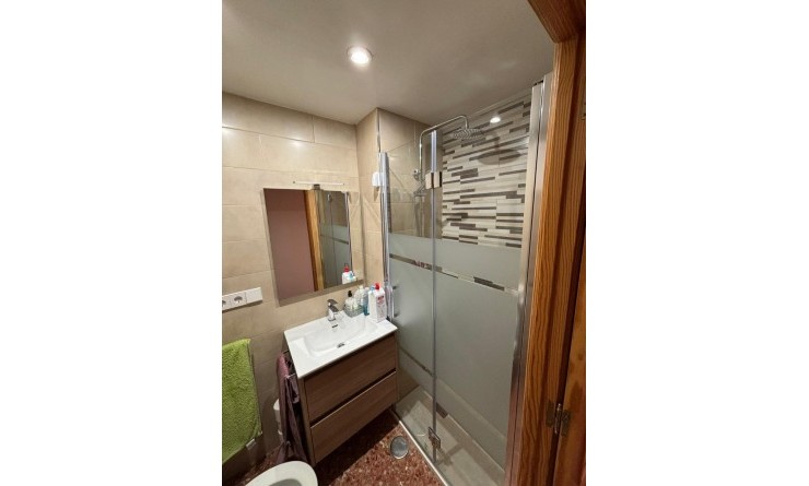 Wederverkoop - Apartment / flat - Benidorm - Levante