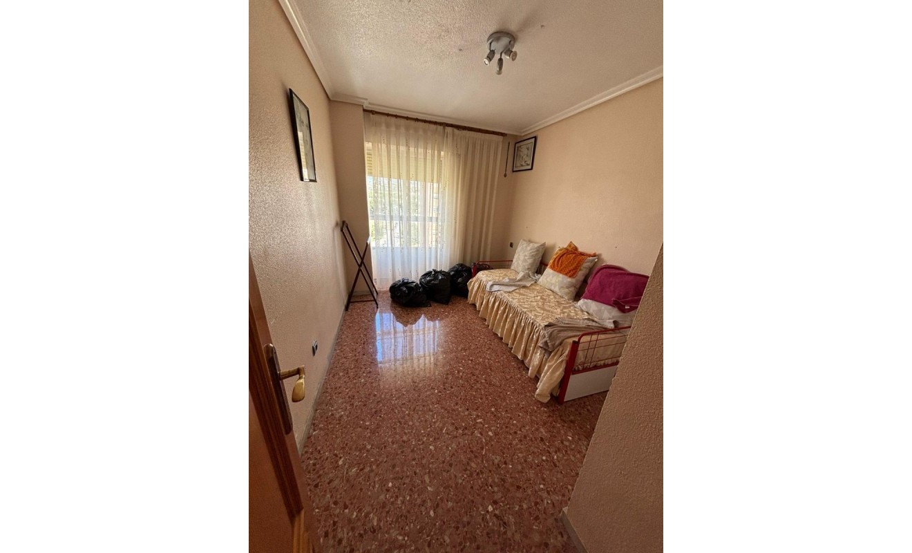 Wederverkoop - Apartment / flat - Benidorm - Levante