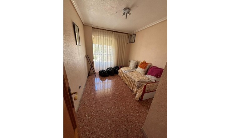 Wederverkoop - Apartment / flat - Benidorm - Levante