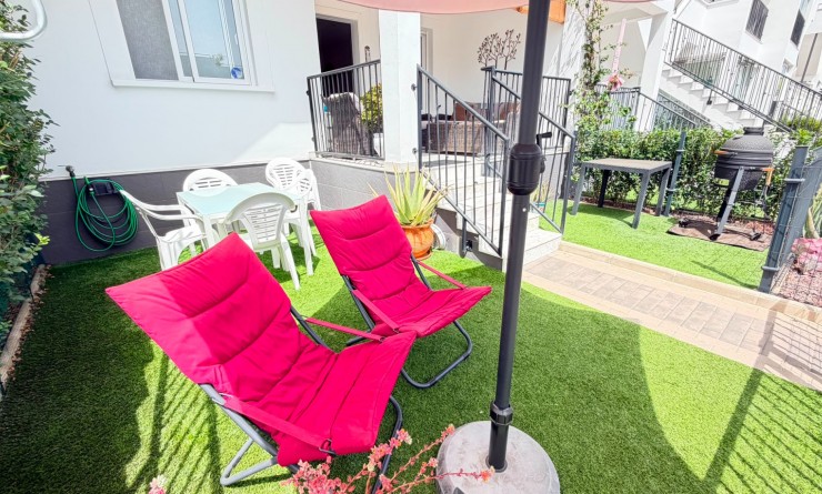 Wederverkoop - Apartment / flat - Torrevieja - Aguas Nuevas