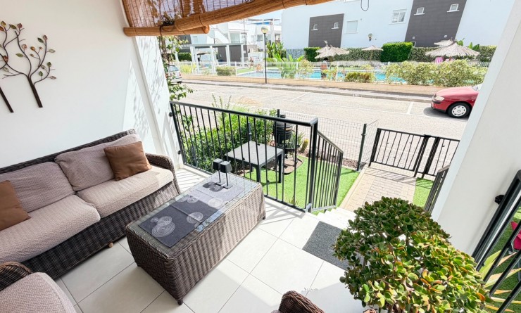 Wederverkoop - Apartment / flat - Torrevieja - Aguas Nuevas
