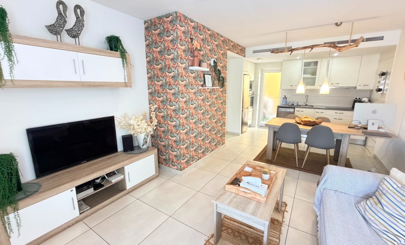 Wederverkoop - Apartment / flat - Torrevieja - Aguas Nuevas