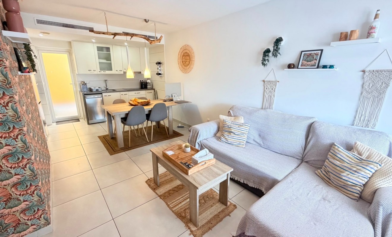 Wederverkoop - Apartment / flat - Torrevieja - Aguas Nuevas