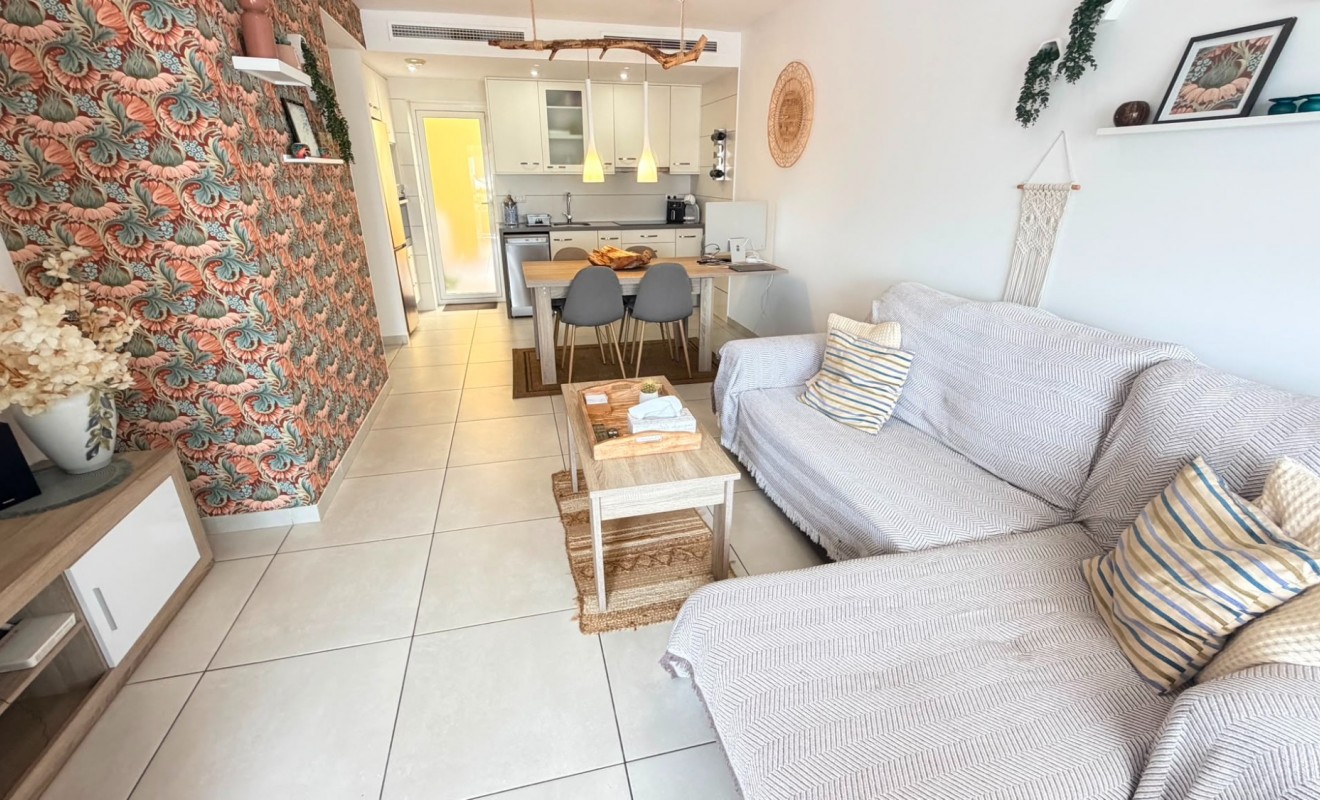 Wederverkoop - Apartment / flat - Torrevieja - Aguas Nuevas
