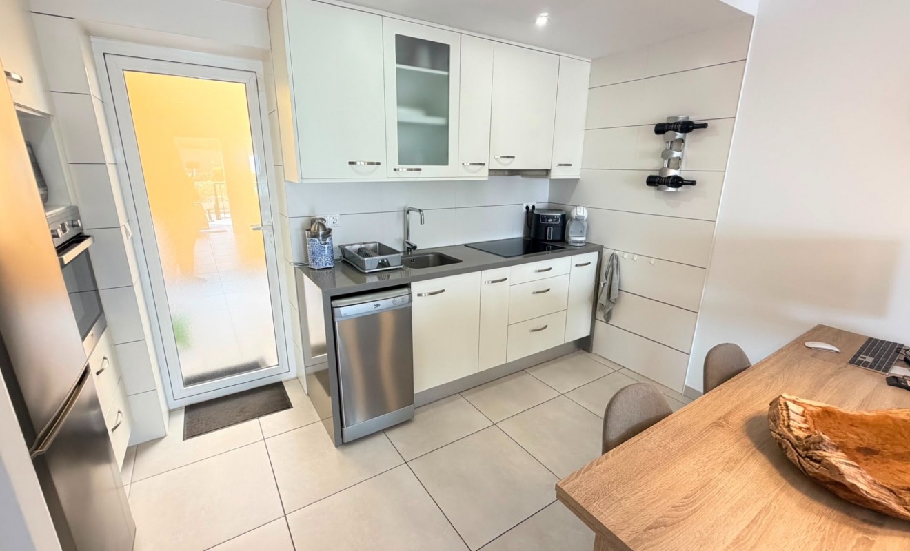 Wederverkoop - Apartment / flat - Torrevieja - Aguas Nuevas