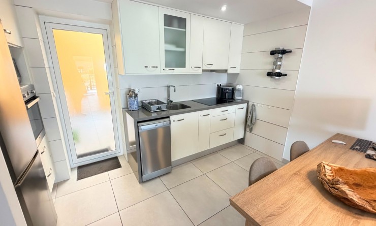 Wederverkoop - Apartment / flat - Torrevieja - Aguas Nuevas