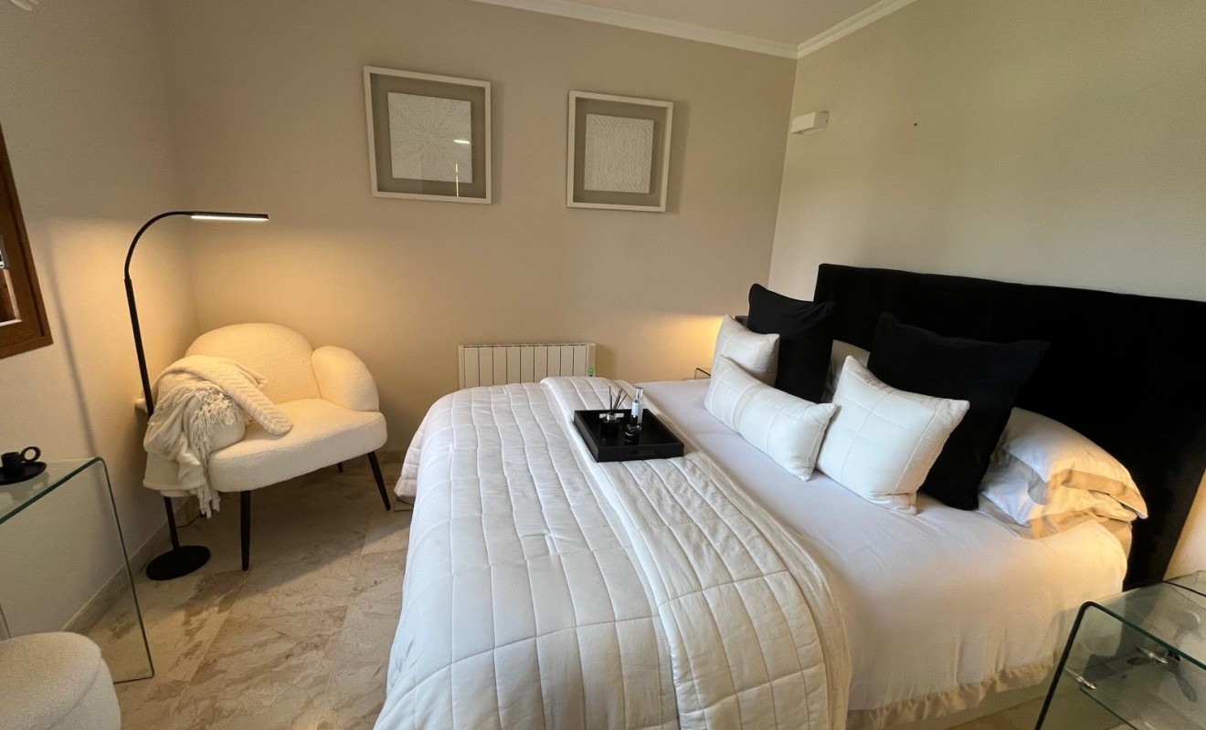 Revente - Appartement - Punta Prima