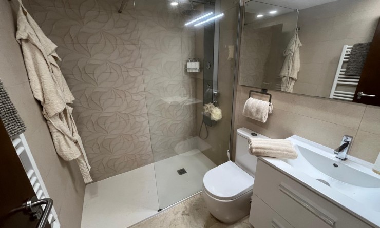 Revente - Appartement - Punta Prima