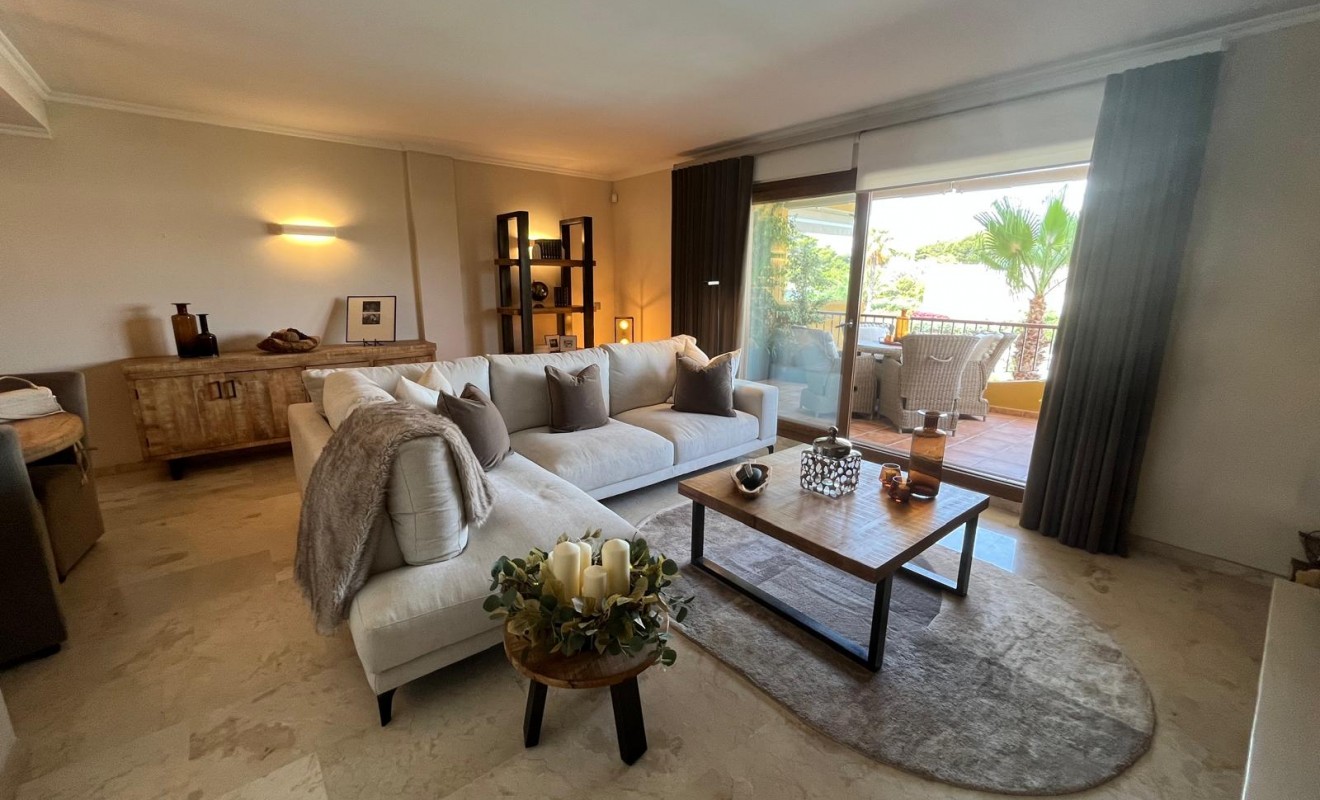 Revente - Appartement - Punta Prima