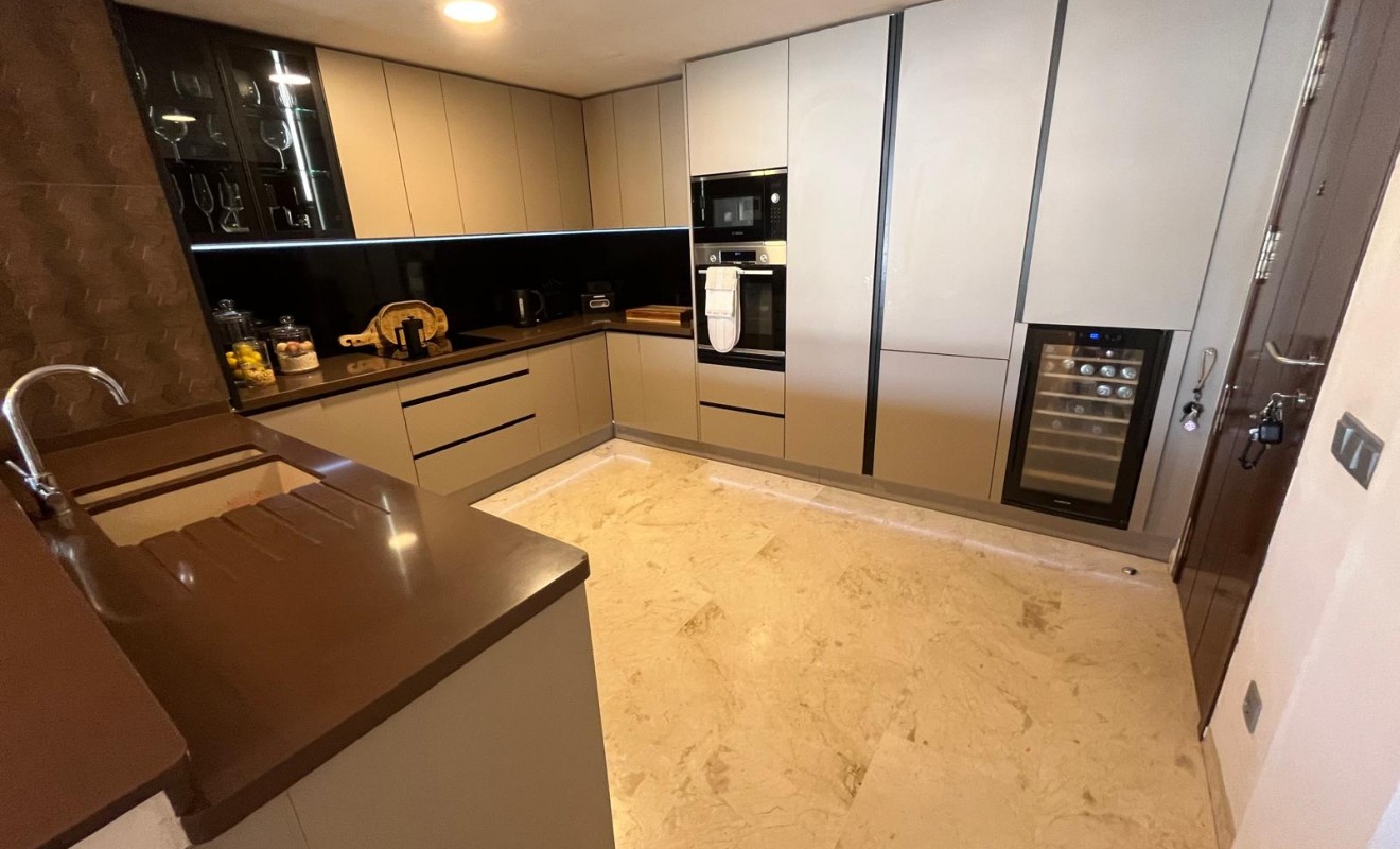 Revente - Appartement - Punta Prima