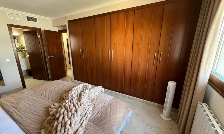 Revente - Appartement - Punta Prima