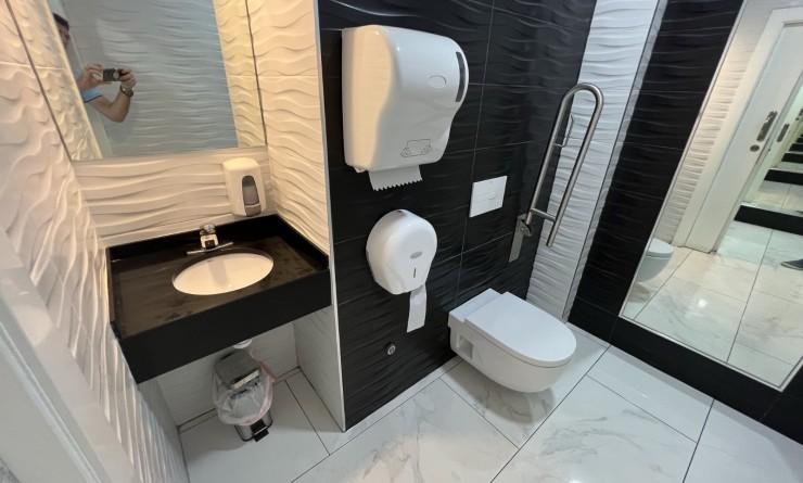 Wederverkoop - Commercieel - Torrevieja - Costa Blanca Sur