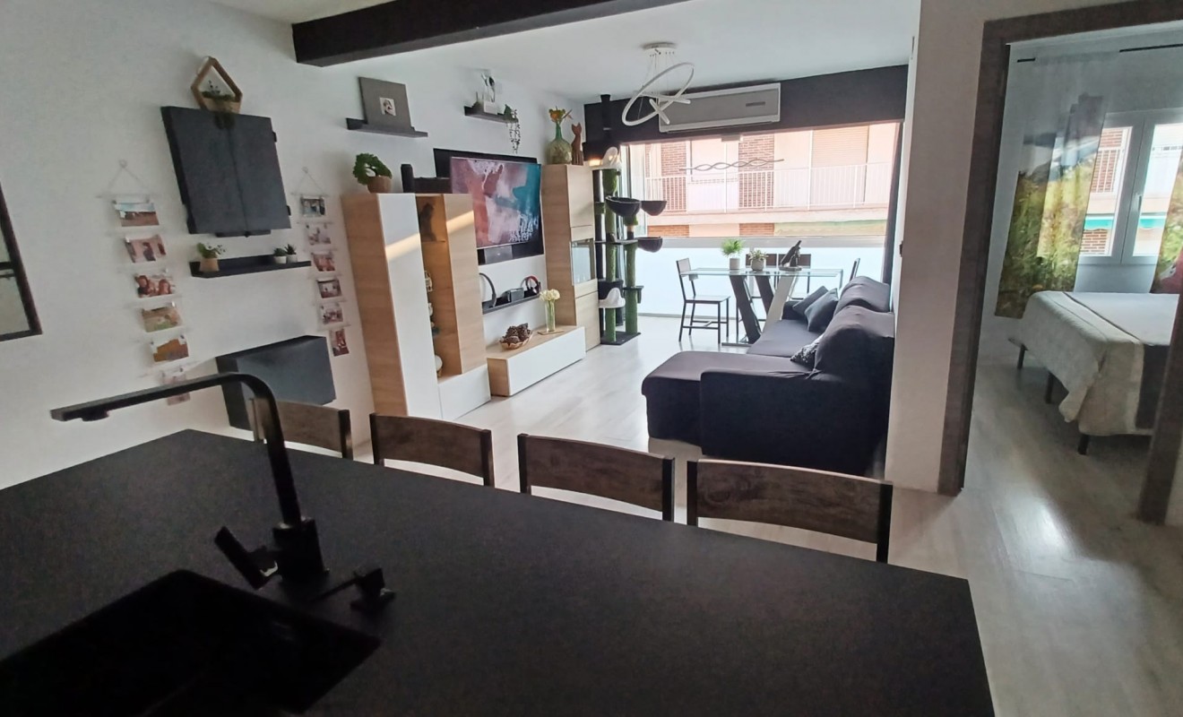 Wederverkoop - Apartment / flat - Torre de la Horadada - Costa Blanca Sur