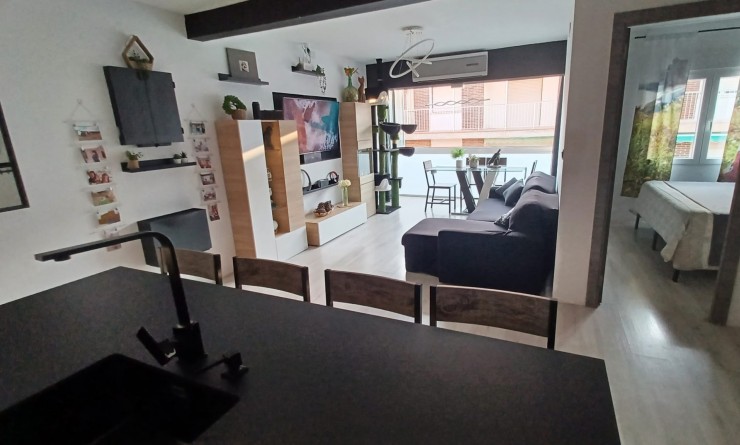 Wederverkoop - Apartment / flat - Torre de la Horadada - Costa Blanca Sur