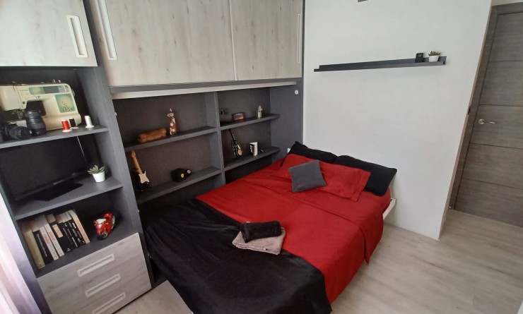 Wederverkoop - Apartment / flat - Torre de la Horadada - Costa Blanca Sur