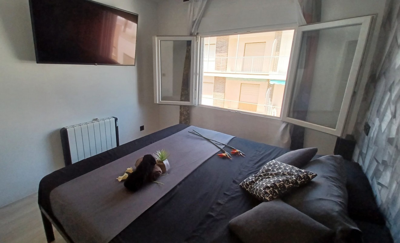 Wederverkoop - Apartment / flat - Torre de la Horadada - Costa Blanca Sur