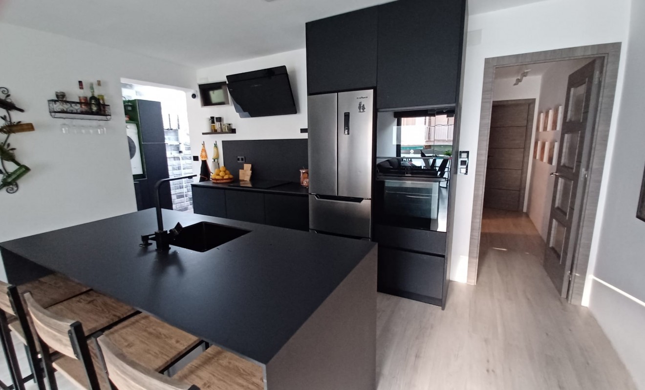 Wederverkoop - Apartment / flat - Torre de la Horadada - Costa Blanca Sur