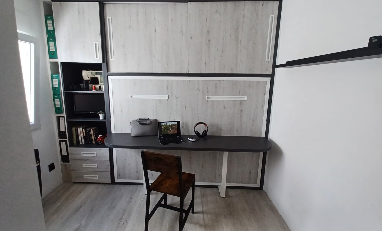 Wederverkoop - Apartment / flat - Torre de la Horadada - Costa Blanca Sur