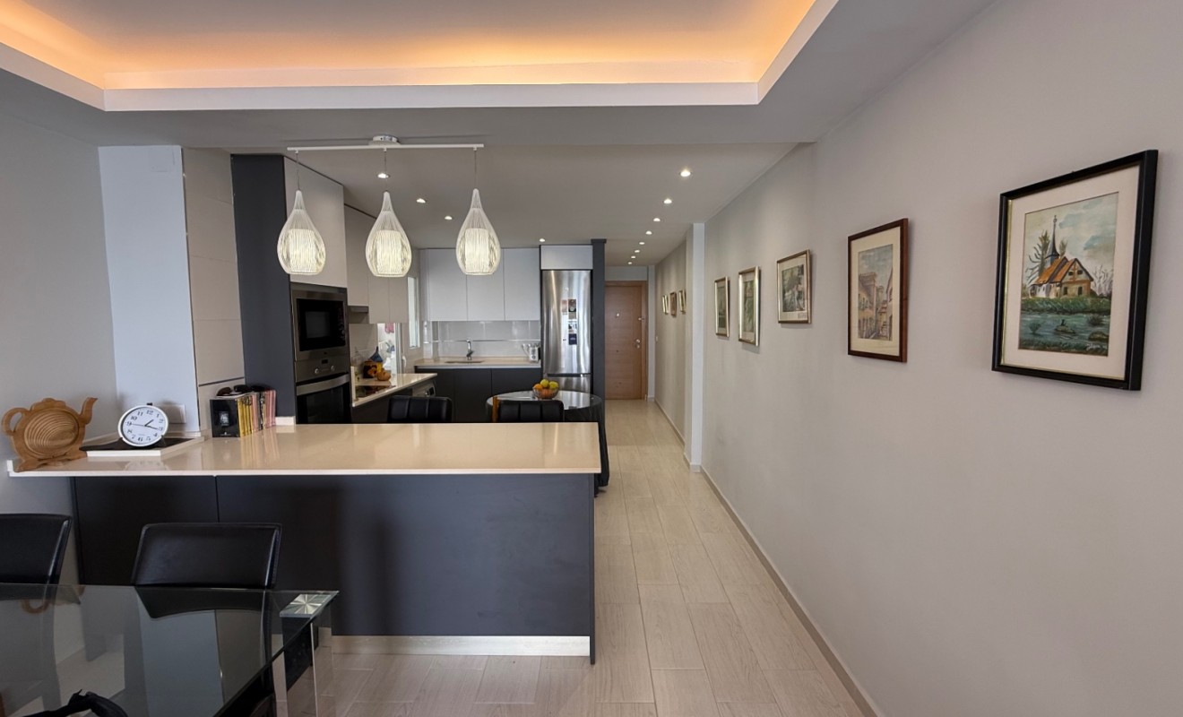Wederverkoop - Apartment / flat - Torrevieja - Costa Blanca Sur
