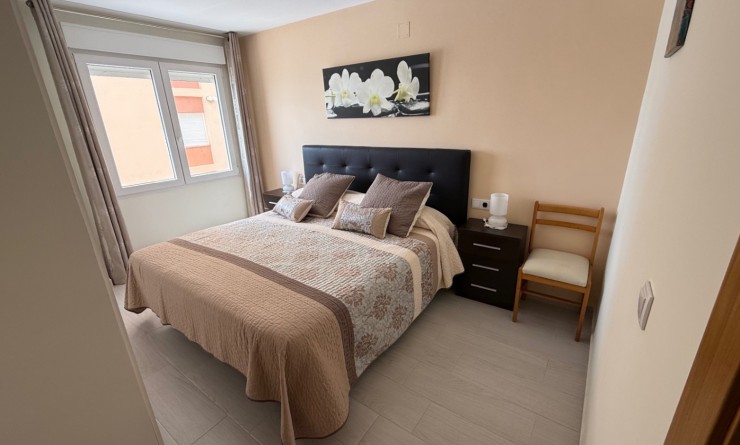 Wederverkoop - Apartment / flat - Torrevieja - Costa Blanca Sur