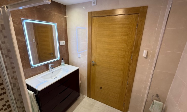 Wederverkoop - Apartment / flat - Torrevieja - Costa Blanca Sur