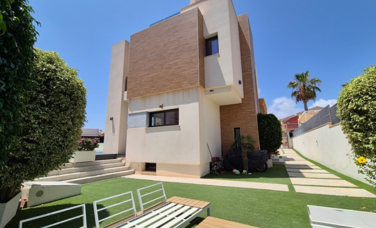 Wederverkoop - Villa - Torrevieja - Costa Blanca Sur