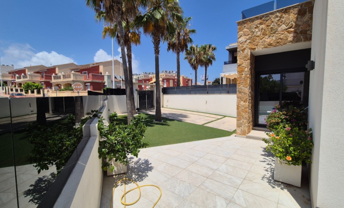Wederverkoop - Villa - Torrevieja - Costa Blanca Sur