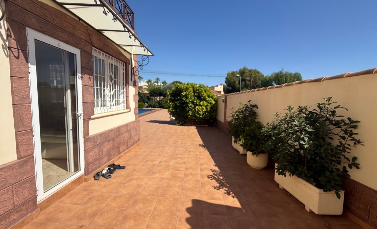 Wederverkoop - Villa - Torrevieja - Costa Blanca Sur