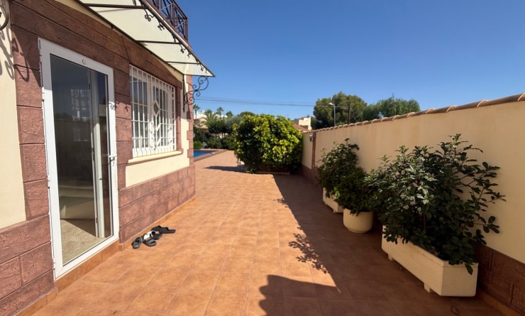 Wederverkoop - Villa - Torrevieja - Costa Blanca Sur