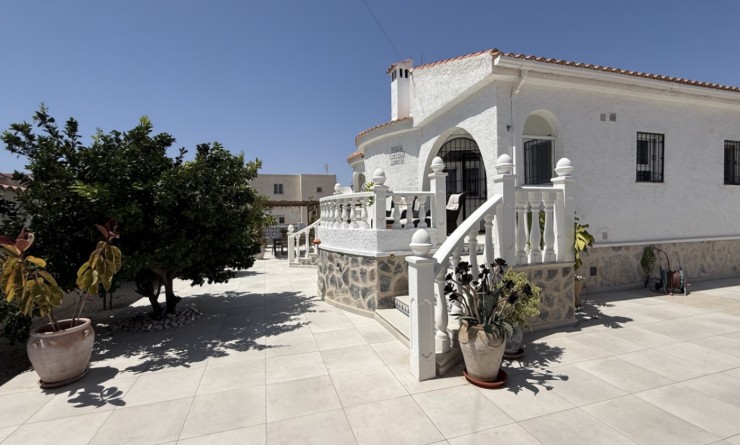 Wederverkoop - Villa - Torrevieja - Costa Blanca Sur