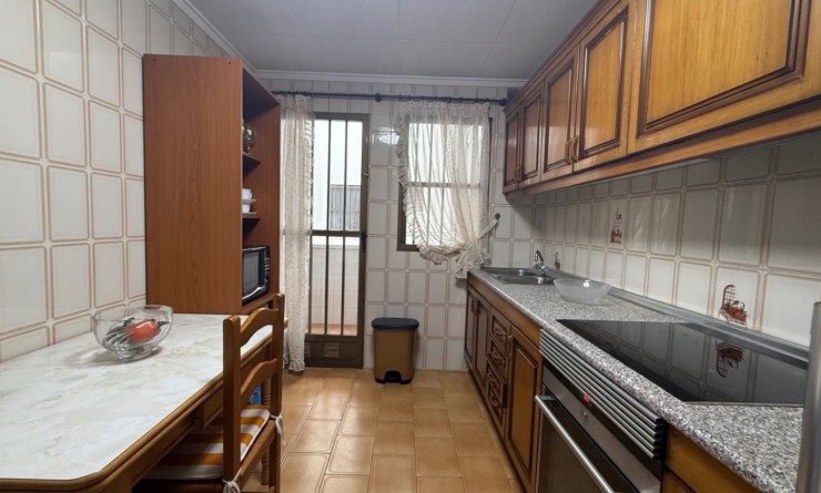 Wederverkoop - Apartment / flat - Torrevieja - Costa Blanca Sur