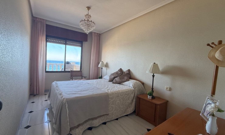 Wederverkoop - Apartment / flat - Torrevieja - Costa Blanca Sur