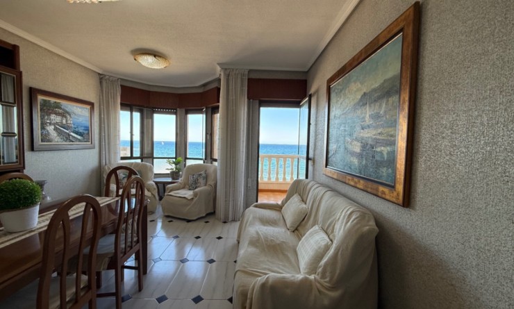 Wederverkoop - Apartment / flat - Torrevieja - Costa Blanca Sur