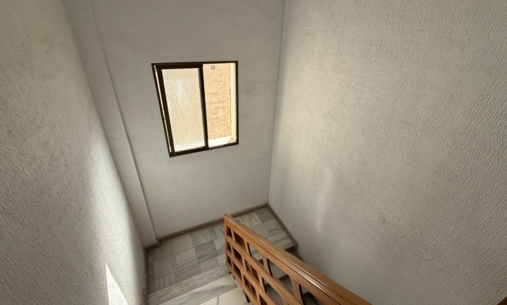 Wederverkoop - Apartment / flat - Torrevieja - Costa Blanca Sur