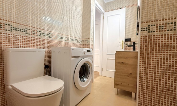 Wederverkoop - Apartment / flat - Torrevieja - Costa Blanca Sur