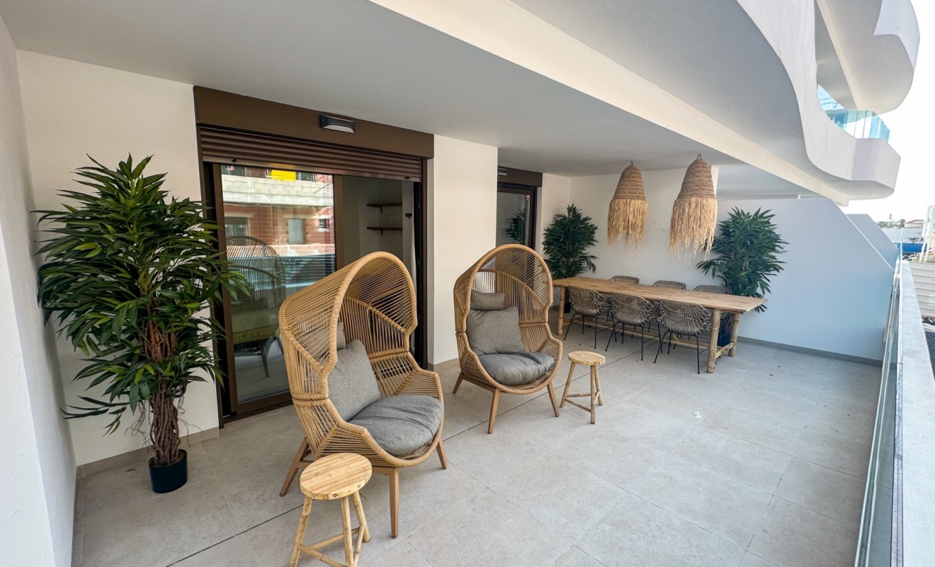 Wederverkoop - Apartment / flat - Orihuela Costa - Playa Flamenca