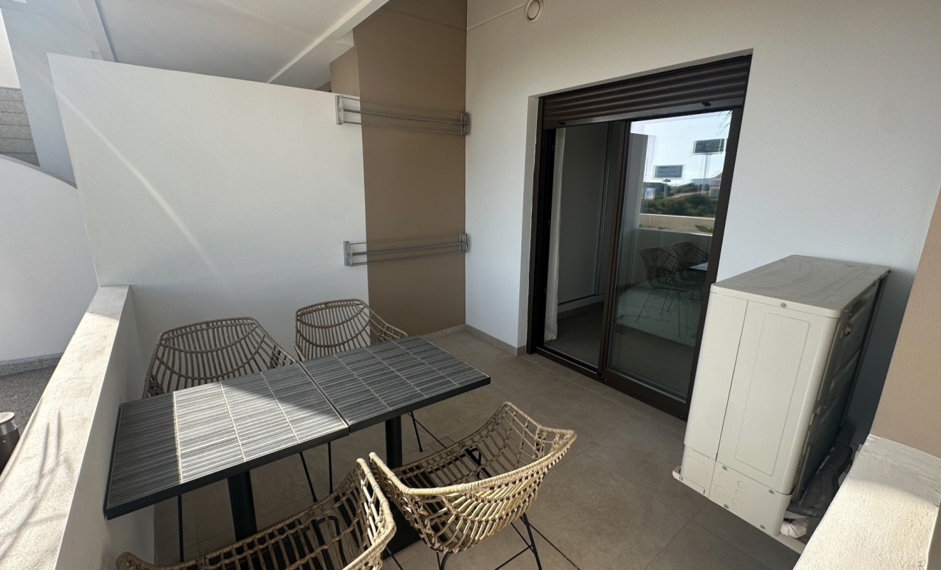 Wederverkoop - Apartment / flat - Orihuela Costa - Playa Flamenca