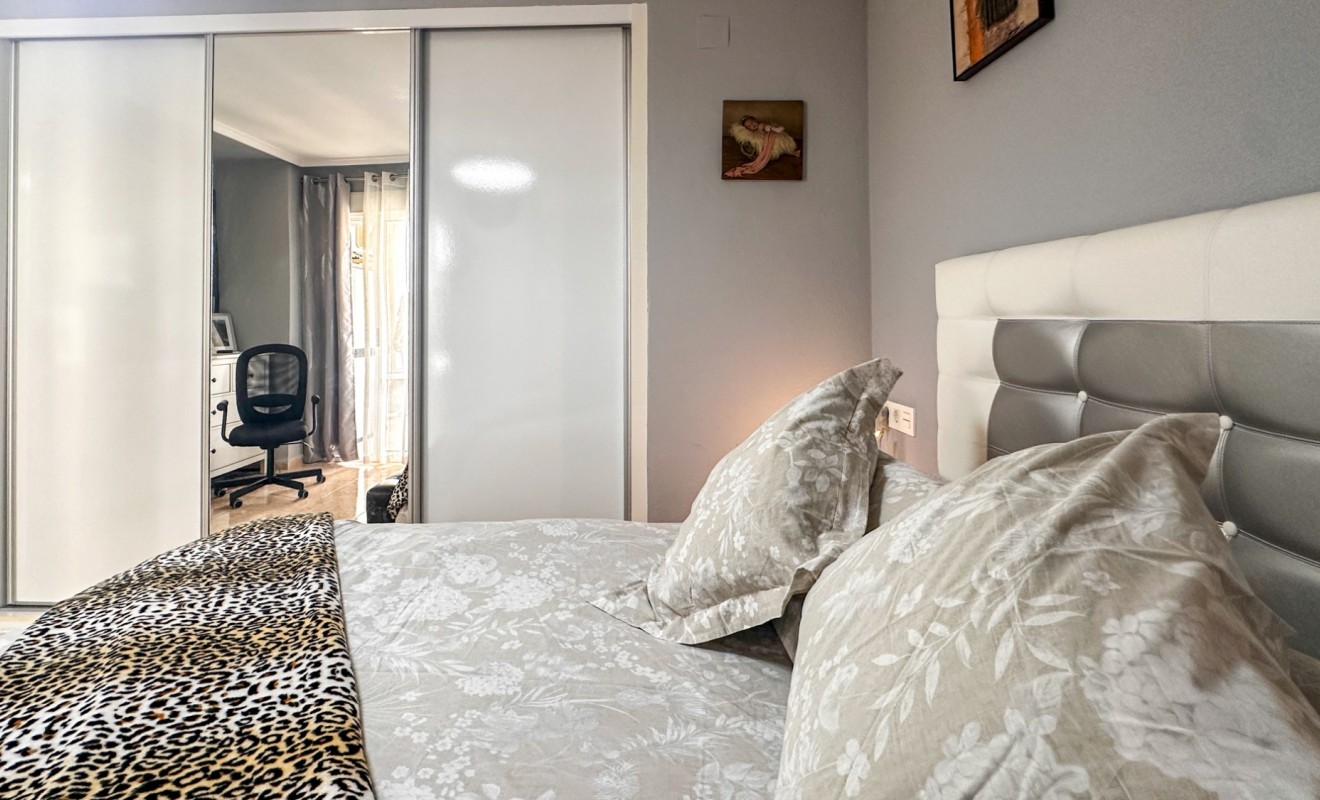 Wederverkoop - Apartment / flat - Torrevieja - torrevieja