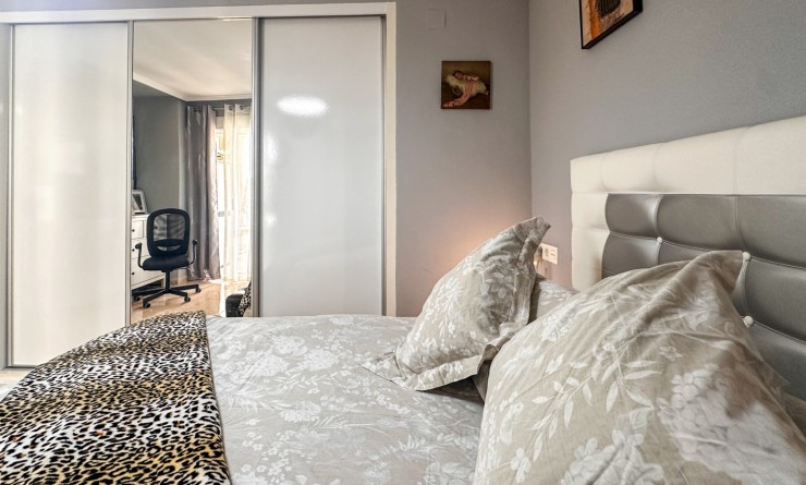 Wederverkoop - Apartment / flat - Torrevieja - torrevieja