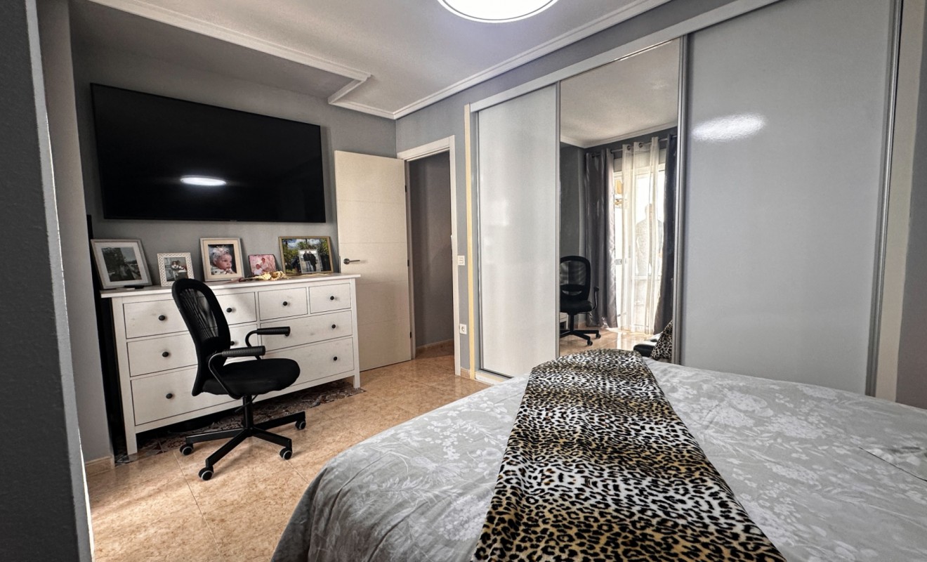 Wederverkoop - Apartment / flat - Torrevieja - torrevieja