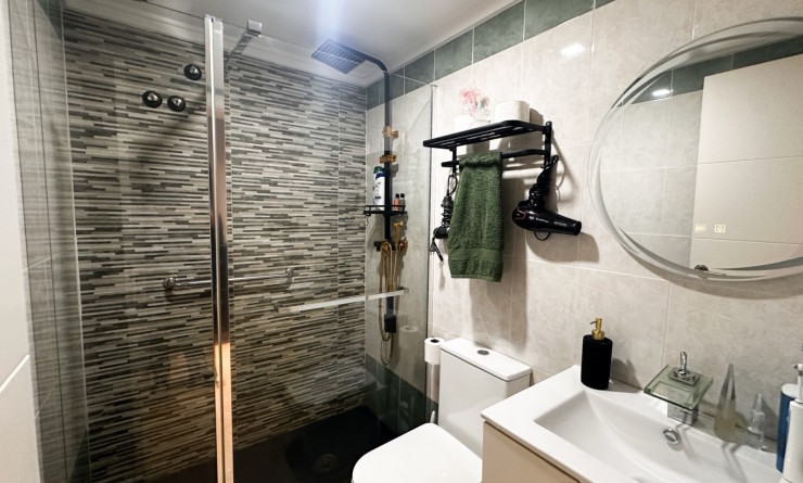 Wederverkoop - Apartment / flat - Torrevieja - torrevieja