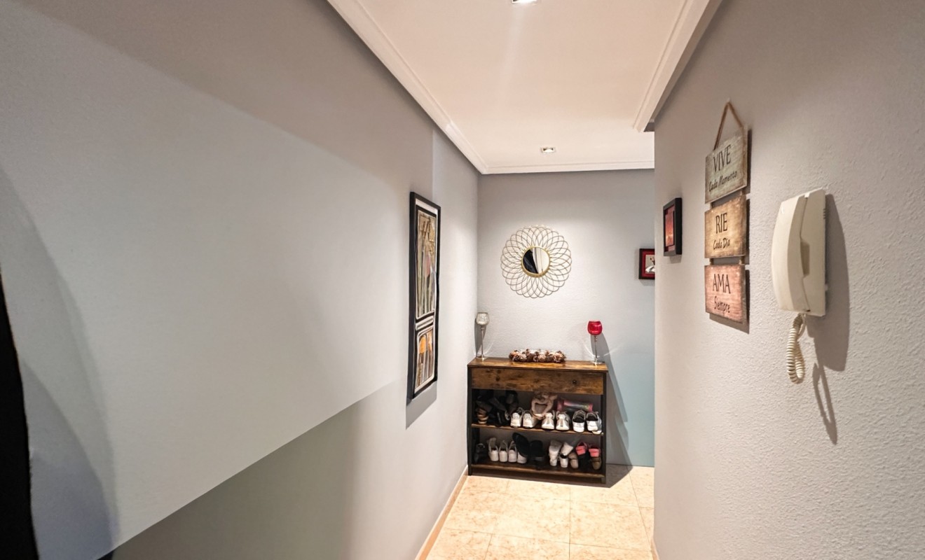 Wederverkoop - Apartment / flat - Torrevieja - torrevieja