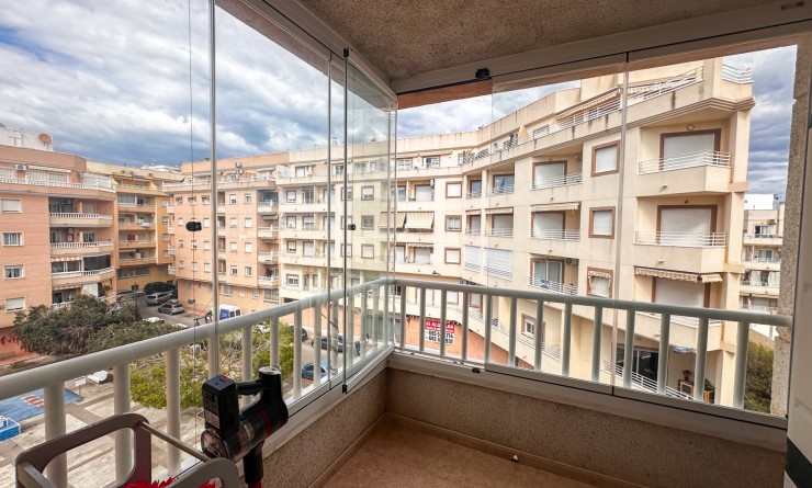 Wederverkoop - Apartment / flat - Torrevieja - torrevieja